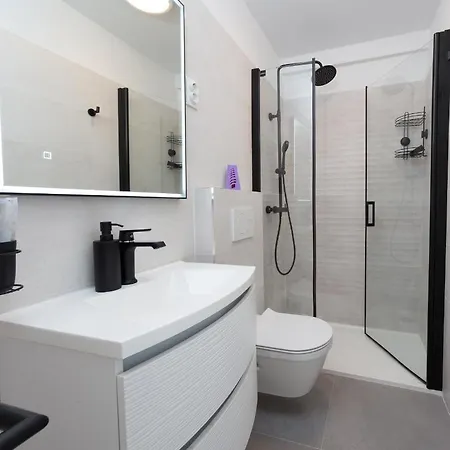 Apartment Petric Hvar Town