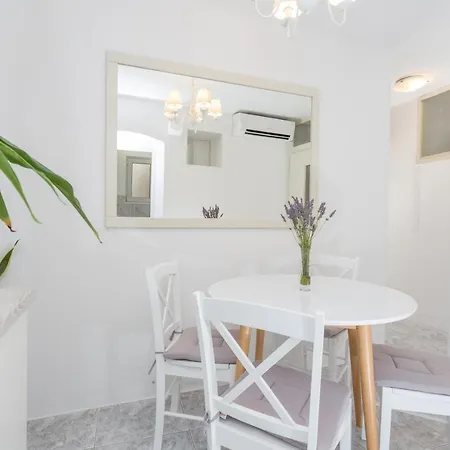Apartment Petric *