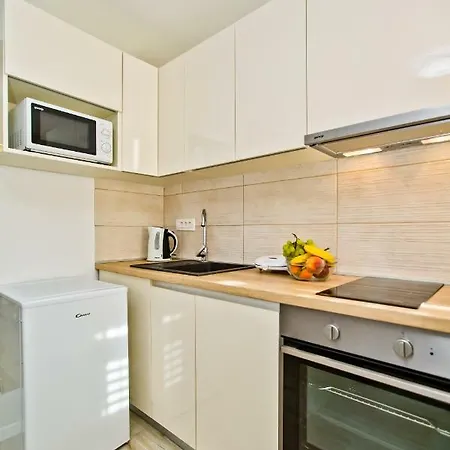 Petric Apartment Hvar Town