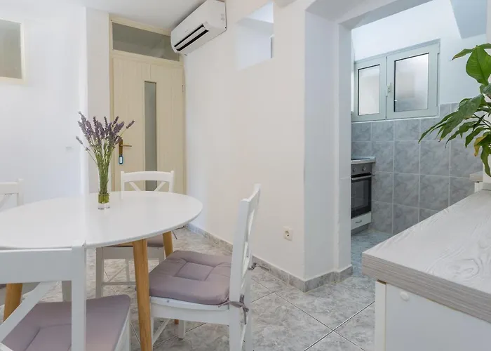 Petric, Old Town Hvar Daire