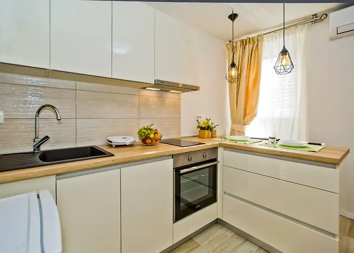 Petric, Old Town Hvar Daire